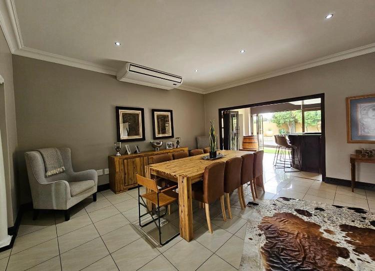 To Let 5 Bedroom Property for Rent in Jim Fouchepark Free State